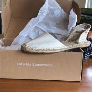 Soludos NIB Classic Sandal Sz 9